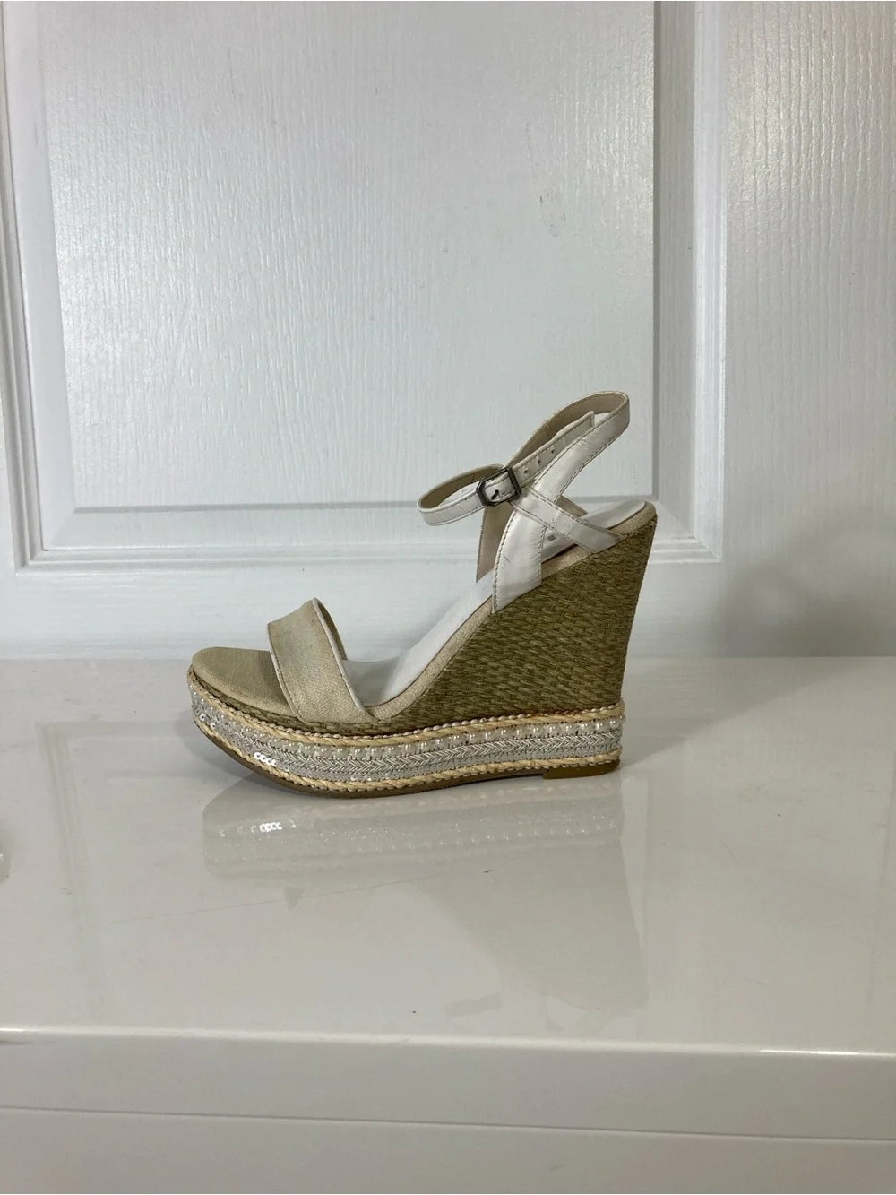 MIA Espadrilles Women 8 Strappy Wedge Pearls Sequins Cream Sandals